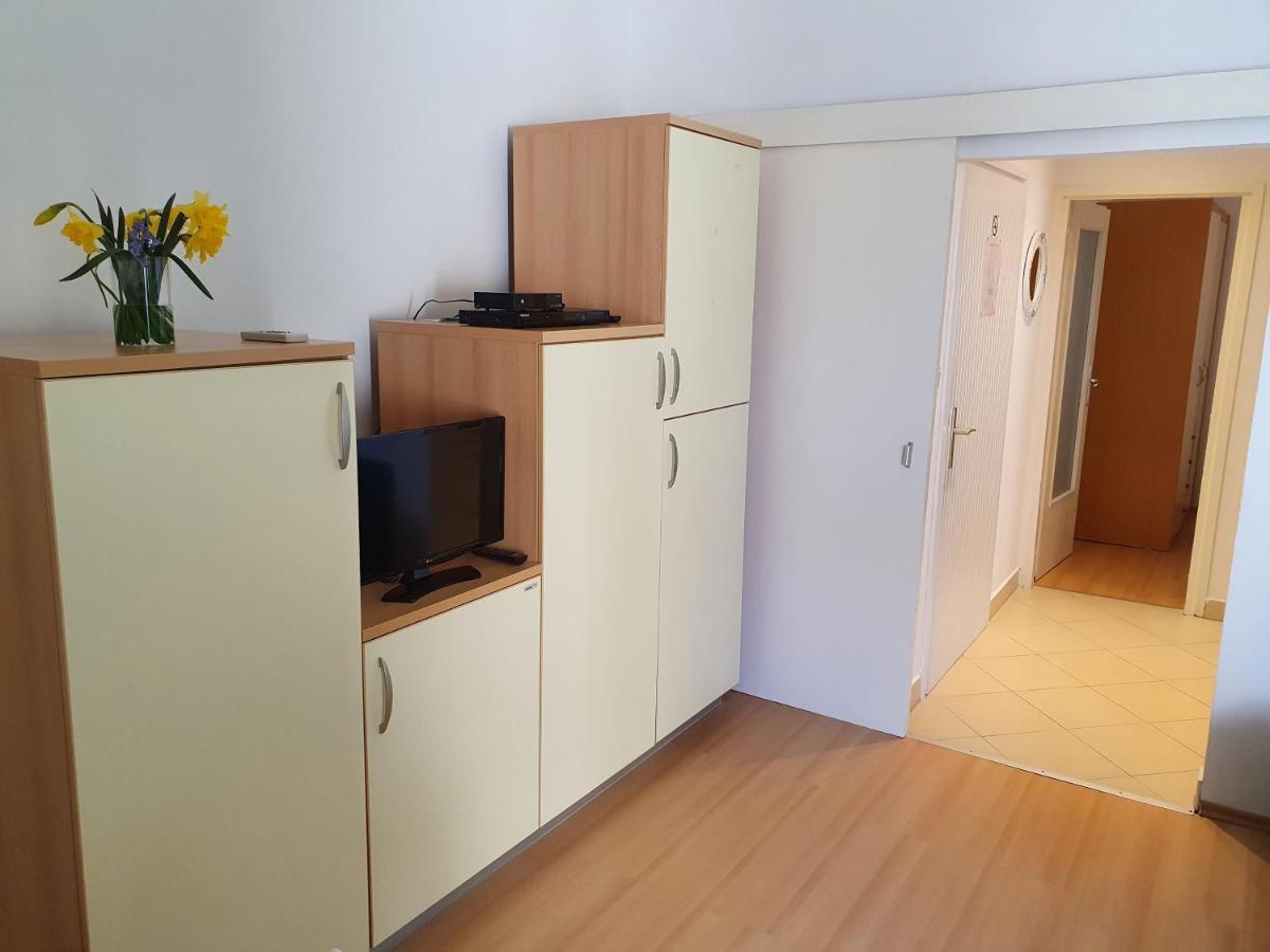 Janja Apartment Novigrad Istria Kültér fotó