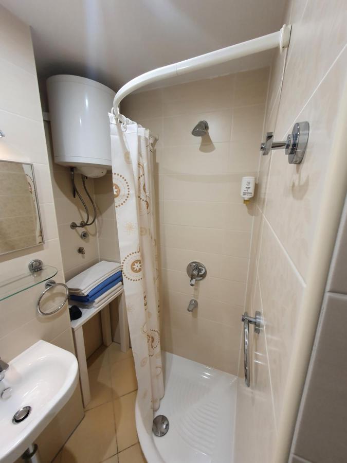Janja Apartment Novigrad Istria Kültér fotó